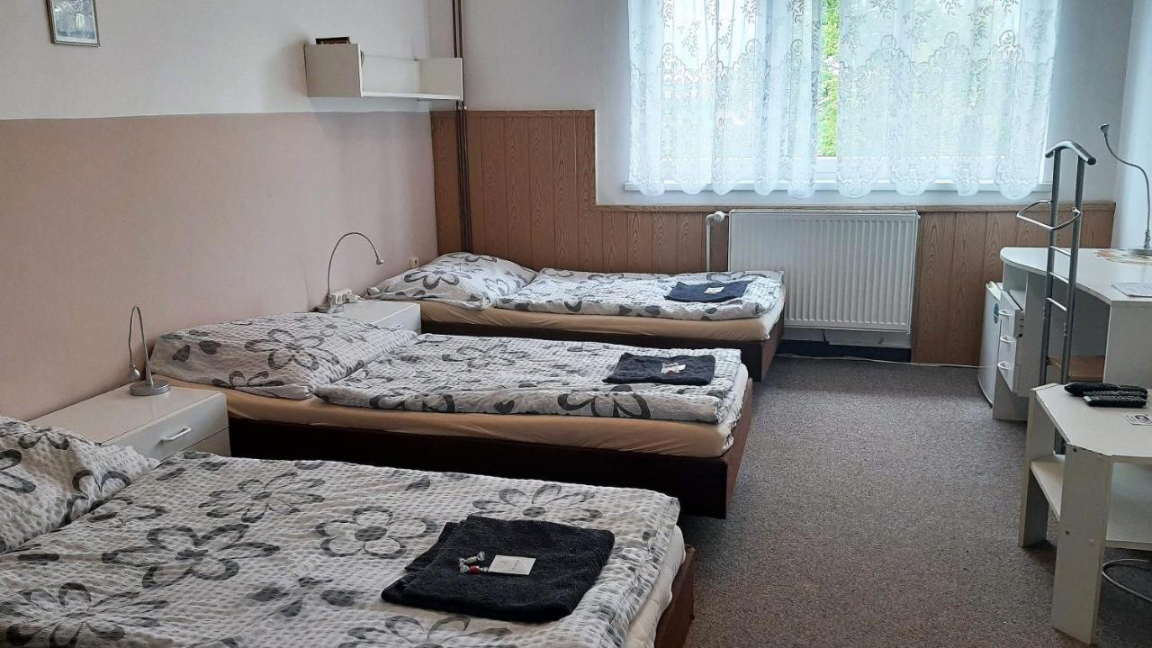 Penzion Bezdekov Rakovník Buitenkant foto